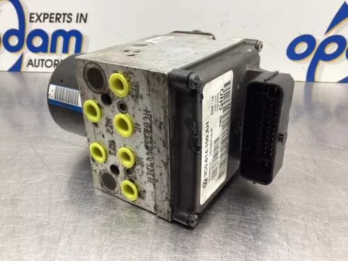 ABS Pomp-7938933 (18699337)