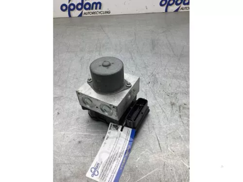 ABS Pomp-8182447 (22560221)