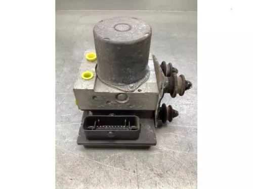 ABS Pomp-8038252 (18633841)