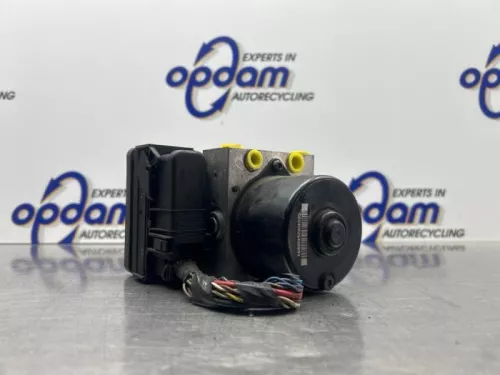 ABS Pomp-8282203