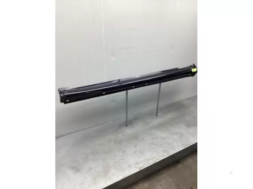Zijskirt links-7985633 (18235904)