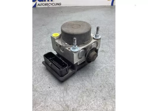 ABS Pomp-7921381 (17874619)