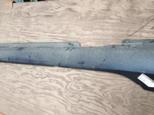 Zijskirt rechts-7857316 (10828202)