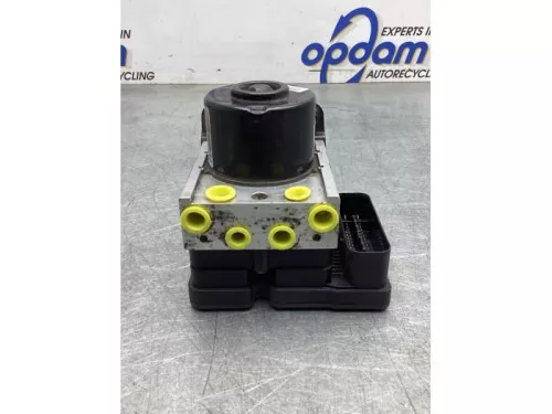 ABS Pomp-7860940