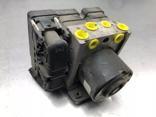 ABS Pomp-8151094 (21820468)