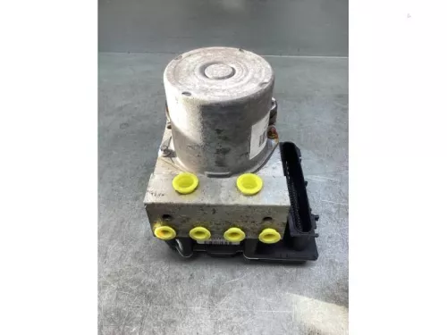 ABS Pomp-7616481