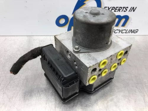 ABS Pomp-7360868