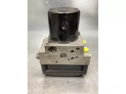 ABS Pomp-7926448 (17927439)