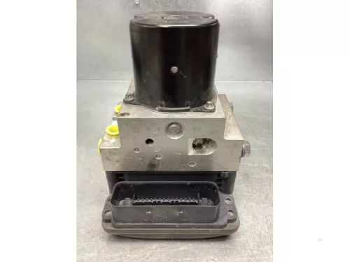 ABS Pomp-7926448 (17927439)