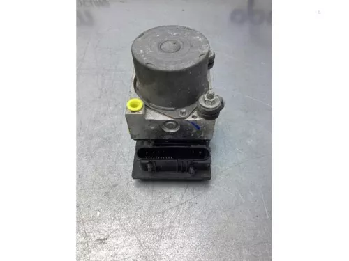 ABS Pomp-6900849