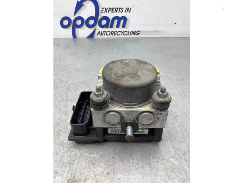 ABS Pomp-7917782 (17840180)