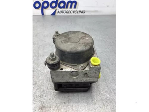 ABS Pomp-7917782 (17840180)