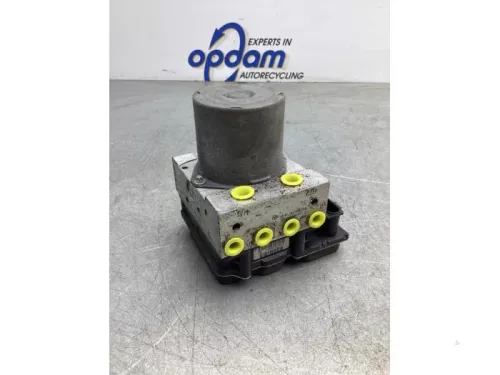 ABS Pomp-7857829 (17868713)