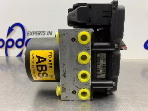 ABS Pomp-8131101 (20569863)