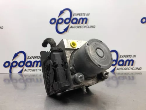 ABS Pomp-8228736