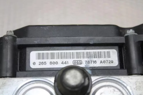 ABS Pomp-7587915 (16513959)