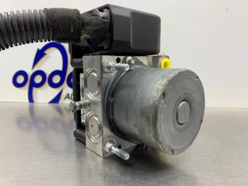 ABS Pomp-8153044