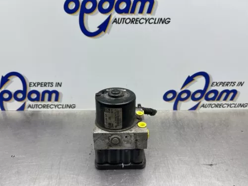 ABS Pomp-8285577 (22104806)