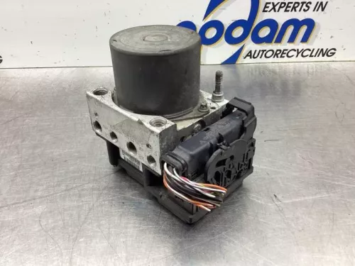 ABS Pomp-7863994