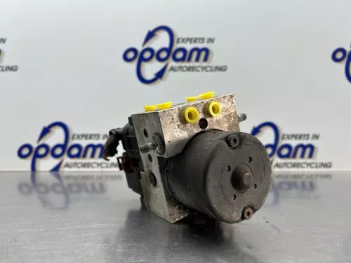 ABS Pomp-8334608