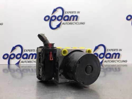 ABS Pomp-8204813