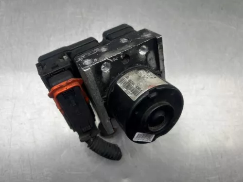 ABS Pomp-8284701 (22022389)