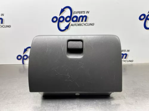 Dashboardkastje-8341807