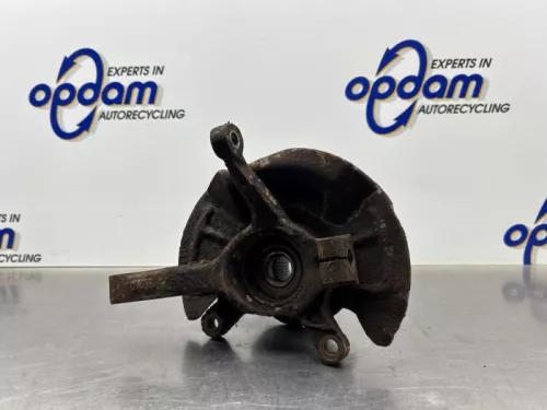 Fusee rechts-voor-8341807