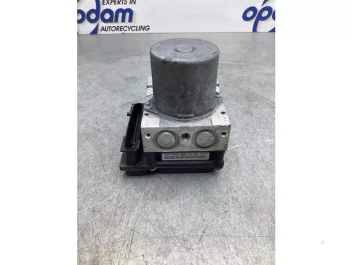 ABS Pomp-7855817 (18042561)