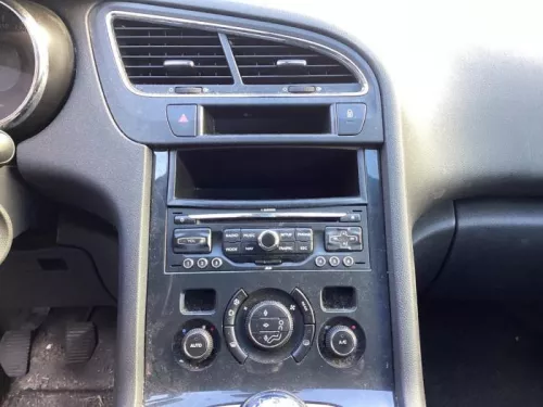 Kachel Bedieningspaneel-8251101