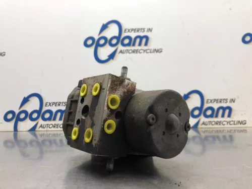 ABS Pomp-8171703