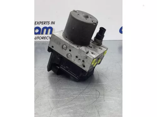 ABS Pomp-7844120