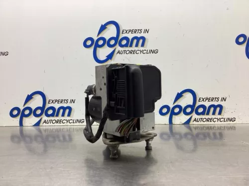 ABS Pomp-8139652