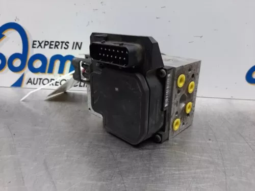 ABS Pomp-7877315 (15777262)