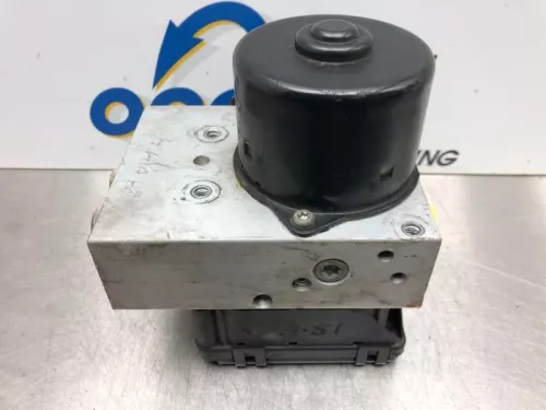 ABS Pomp-7591312 (16519712)