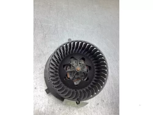 Kachel Ventilatiemotor-8248283