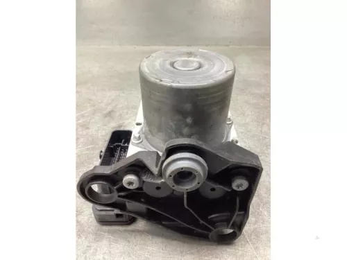 ABS Pomp-8241374 (21816046)