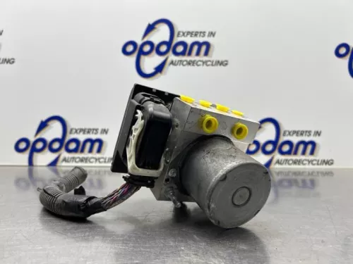 ABS Pomp-8182090