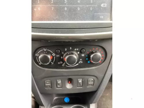 Kachel Bedieningspaneel-8328512