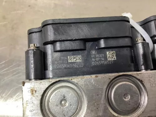 ABS Pomp-7582083 (11339650)