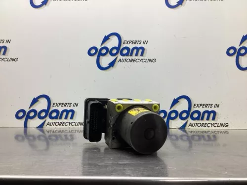 ABS Pomp-8104774