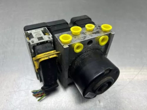 ABS Pomp-8323102 (22610567)