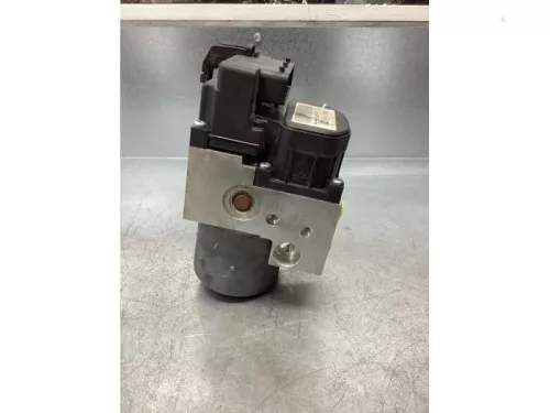 ABS Pomp-7746316