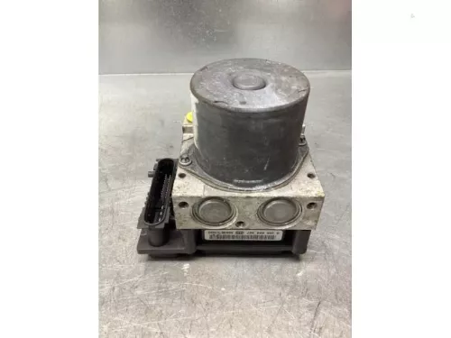 ABS Pomp-7929902