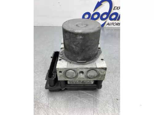 ABS Pomp-7847861 (17251771)