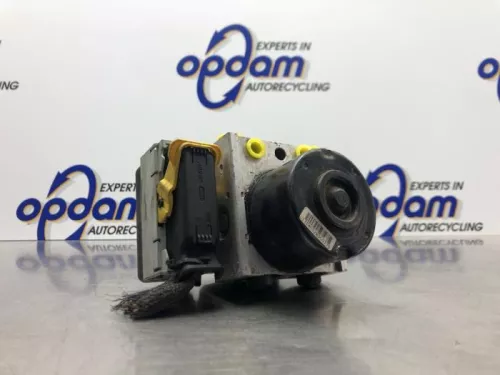 ABS Pomp-8186599 (20670304)