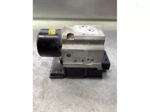 ABS Pomp-7863716