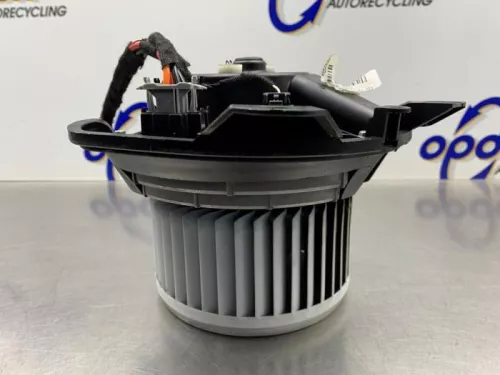 Kachel Ventilatiemotor-8338522