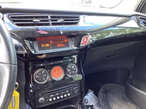 Radio CD Speler-8347914