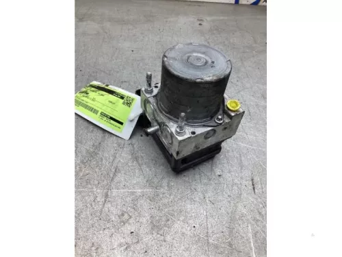 ABS Pomp-8284327 (22056834)